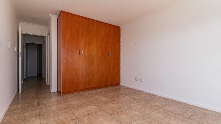 2 Bedroom Property for Sale in De Kelders Western Cape